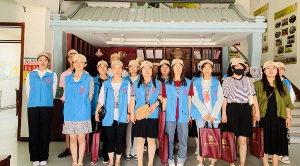 第316期  靖遠(yuǎn)縣新的社會(huì)階層人士實(shí)踐創(chuàng)新基地開展“探索歷史足跡，感受文化魅力”活動(dòng)186.png