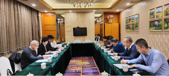 第8期  民盟白銀市委會(huì)召開(kāi)六屆十二次全委會(huì)議98.png