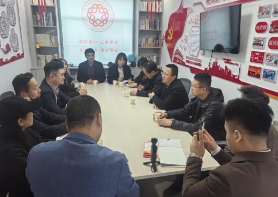 慶陽(yáng)市新聯(lián)會(huì)與鎮(zhèn)原縣新聯(lián)會(huì)開(kāi)展“同心同行·共話未來(lái)”聯(lián)誼交流活動(dòng)472.png