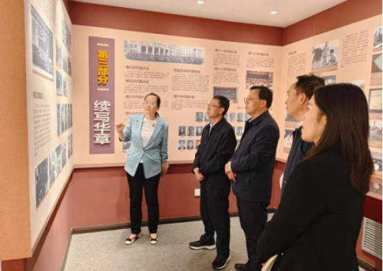 民盟酒泉市委會開展紀念中共中央發(fā)布“五一口號”77周年系列活動460.png