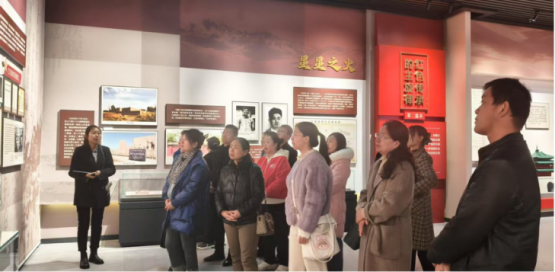 金川區(qū)委統(tǒng)戰(zhàn)部信息第69期（金川區(qū)：扎實推進新的社會階層人士統(tǒng)戰(zhàn)工作實踐創(chuàng)新基地建設_）(1)543.png