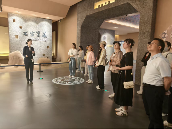 嘉峪關(guān)市組織開展旅游促進(jìn)各民族交往交流交融實踐教學(xué)活動674.png