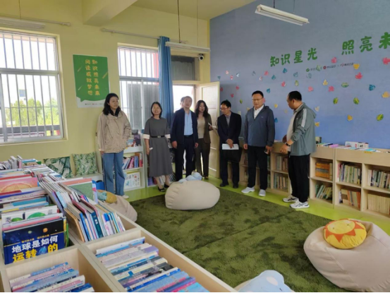 民盟中央社會(huì)服務(wù)委員會(huì)來(lái)定西市臨洮縣開(kāi)展社會(huì)服務(wù)活動(dòng)202.png