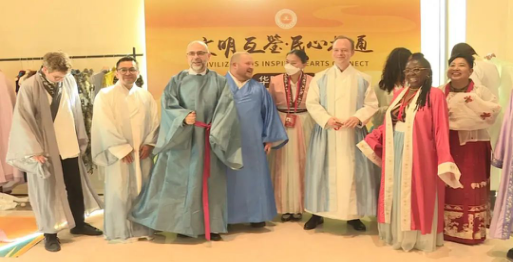 敦煌+第86期 解鎖敦煌密碼：文旅賦能三交的新范式705.png
