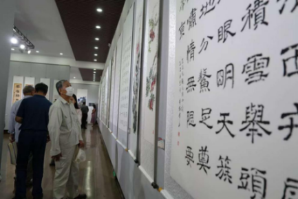 隴臺書畫名家作品交流展在天水舉辦662.png