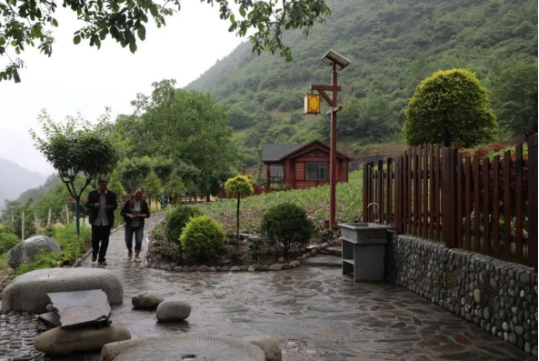 漢藏一家親 共繪“龢合”景——文縣譜寫寨科橋村民族團(tuán)結(jié)實(shí)踐新篇章656.png