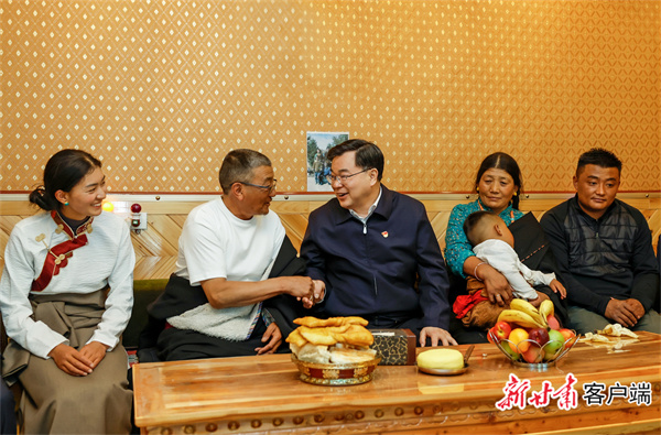 胡昌升在甘南州調(diào)研時(shí)強(qiáng)調(diào) 切實(shí)鑄牢中華民族共同體意識(shí) 讓各族群眾過(guò)上更加幸福美好的生活